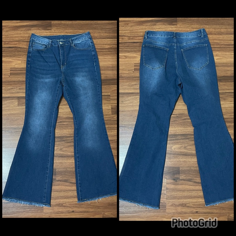 Women's Dark Blue Flare Jeans - Classic Wide Leg